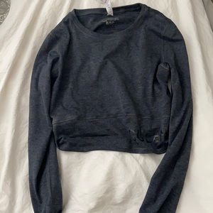 Long sleeve workout top